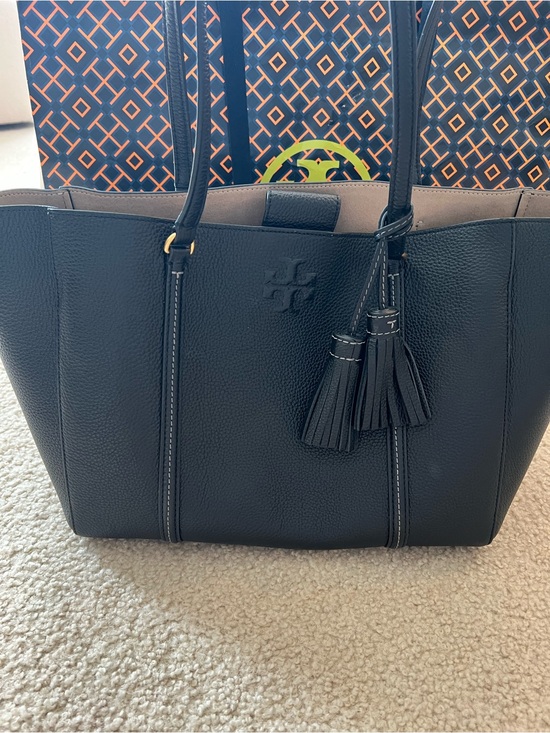 Tory Burch Handbags - Tory Burch Black Leather Shoulder Tote with Tassel Detail